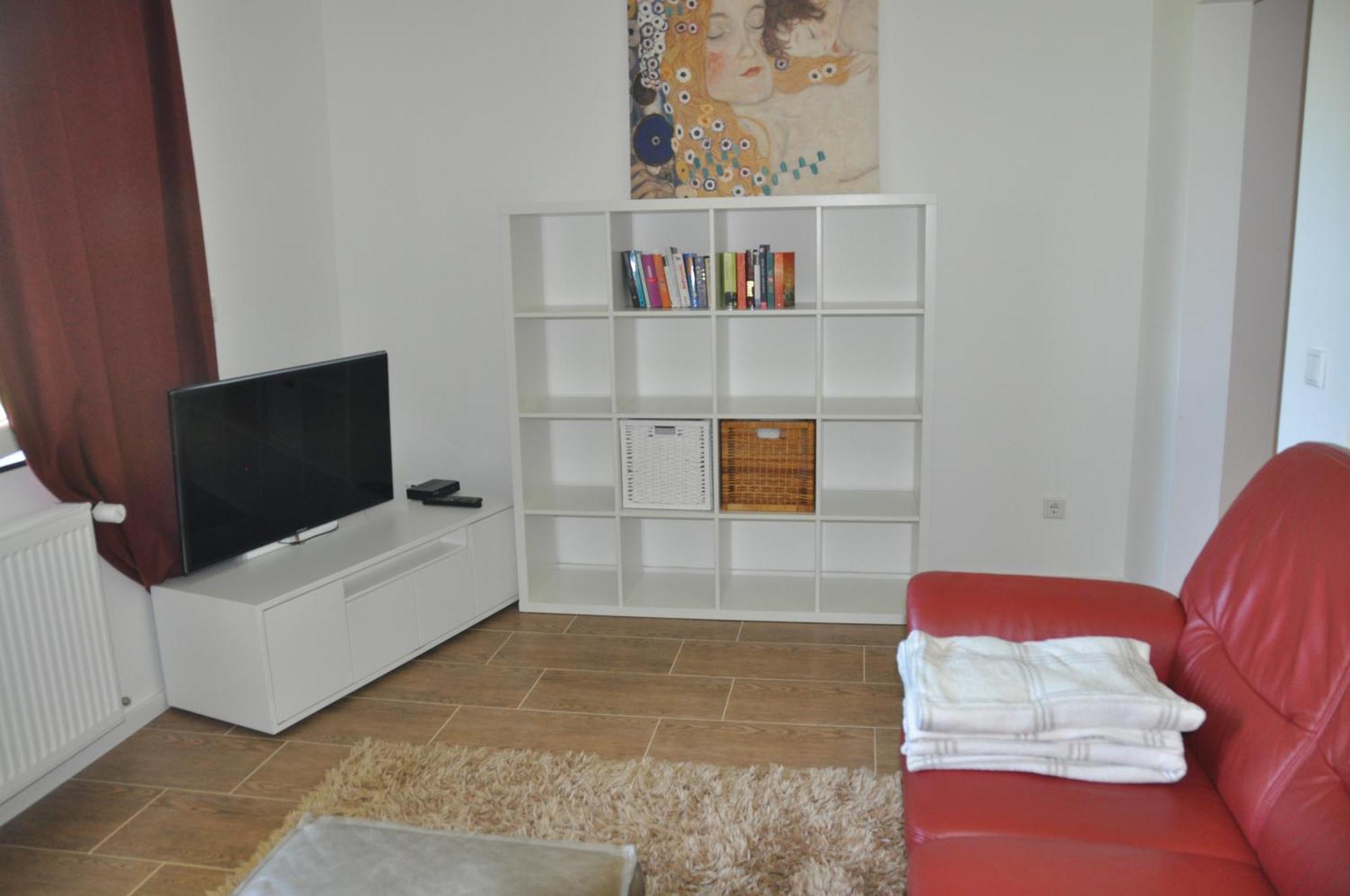 2-Zimmer Wohnung Mit Terrasse, Fernblick, Natur, Ruhig - Marburg Екстериор снимка